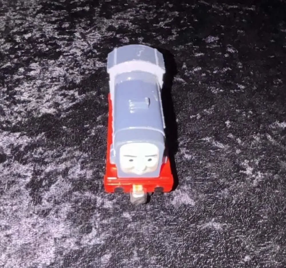 Thomas & Friends Take Along Dennis Diecast Metal Toy Train Engine